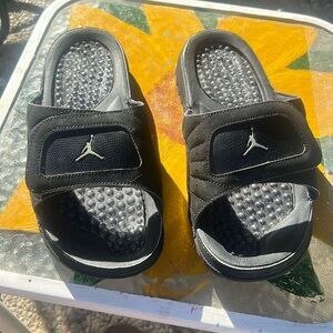 jordan slides